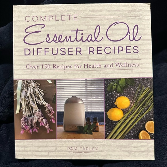 NWT Essential Oils Recipe Books Lot - Picture 6 of 13